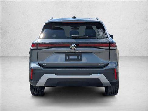 New 2026 Volkswagen Tiguan SE AWD/4WD image 8