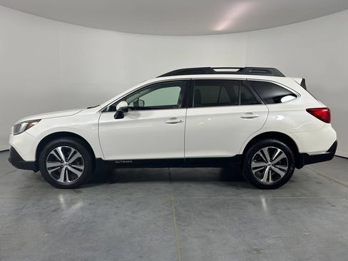 Used 2019 Subaru Outback 2.5i Limited w/ Popular Package #2 AWD/4WD image 2