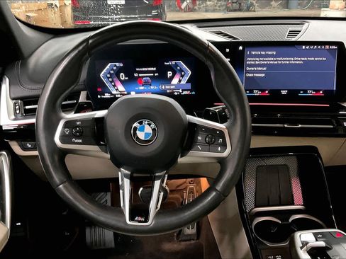 Used 2023 BMW X1 xDrive28i w/ Premium Package image 8