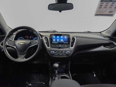 Used 2022 Chevrolet Malibu LS FWD image 27