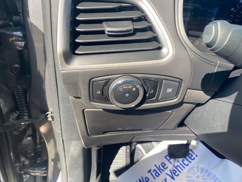 New 2024 Ford Edge SE AWD/4WD image 19