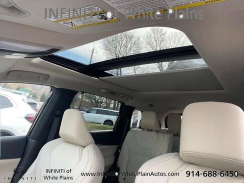 Certified 2025 INFINITI QX60 Luxe w/ Vision Package AWD/4WD image 28