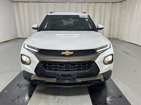 Certified 2023 Chevrolet TrailBlazer ACTIV w/ Convenience Package AWD/4WD image 3