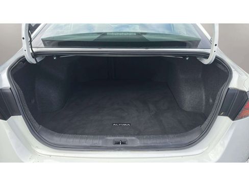 Used 2020 Nissan Altima 2.5 S FWD image 19