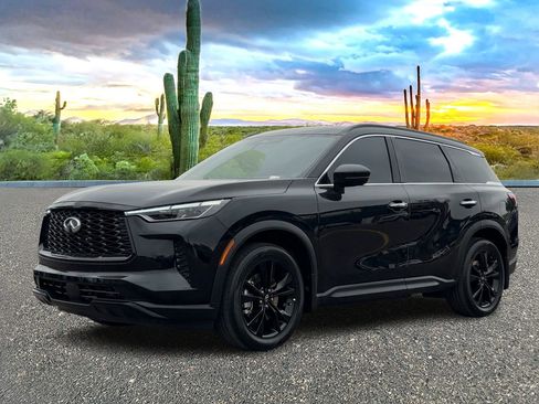 Certified 2025 INFINITI QX60 Luxe w/ Black Edition image 2
