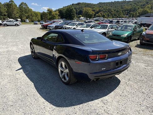 Used 2010 Chevrolet Camaro LT w/ RS Package RWD image 4