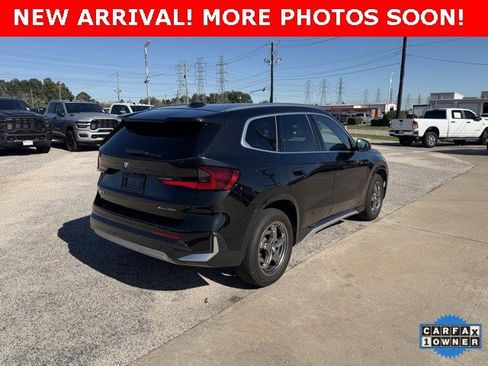 Used 2025 BMW X1 xDrive28i image 3