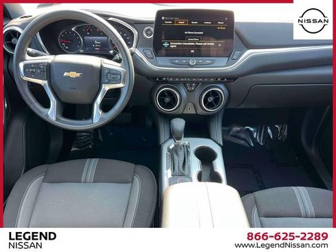 Used 2024 Chevrolet Blazer LT AWD/4WD image 12