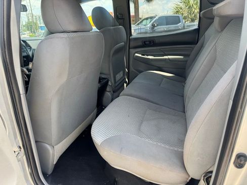 Used 2013 Toyota Tacoma PreRunner w/ Convenience Pkg RWD image 9