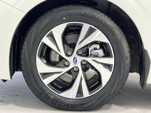 Certified 2025 Subaru Legacy Premium image 10