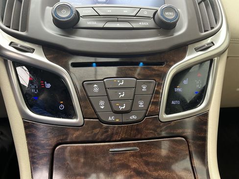 Used 2014 Buick LaCrosse Leather image 21