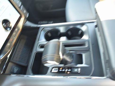 Used 2025 Ford F150 Lightning Lariat AWD/4WD image 24
