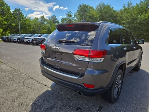 Used 2020 Jeep Grand Cherokee Limited w/ Premium Lighting Group AWD/4WD image 5