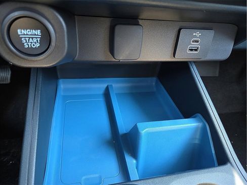 New 2025 Ford Maverick XLT w/ XLT Luxury Package image 15