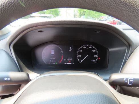 Certified 2023 Honda HR-V LX image 22