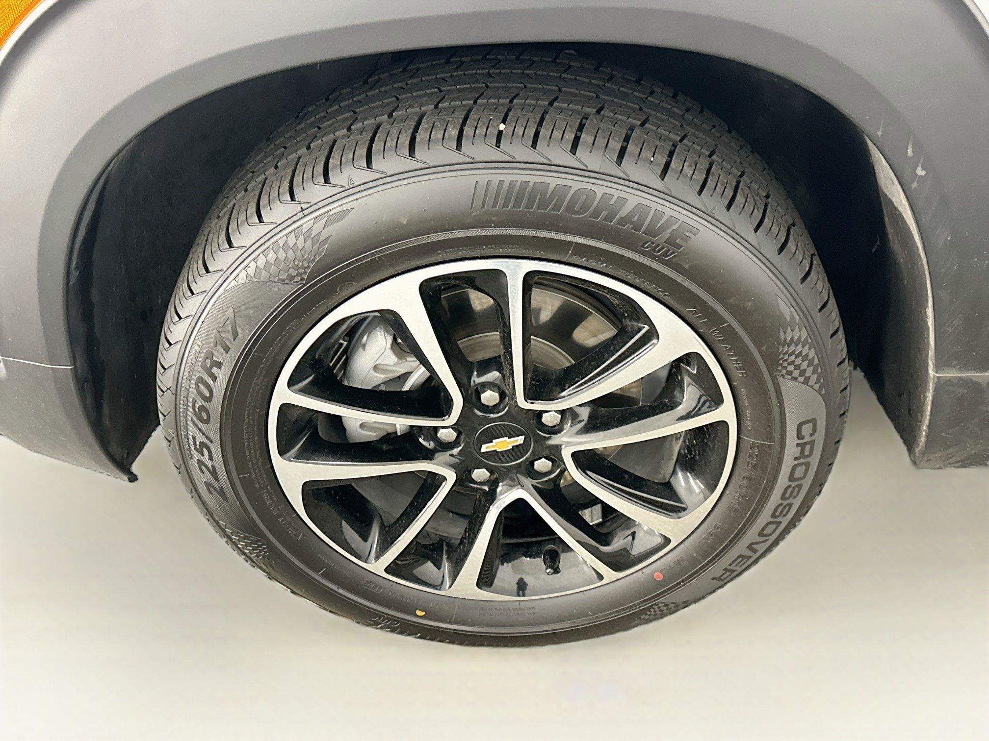 Used 2025 Chevrolet TrailBlazer LT AWD/4WD image 11