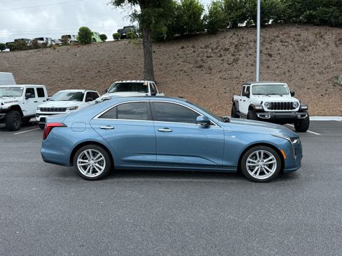 Used 2023 Cadillac CT4 Luxury RWD image 6