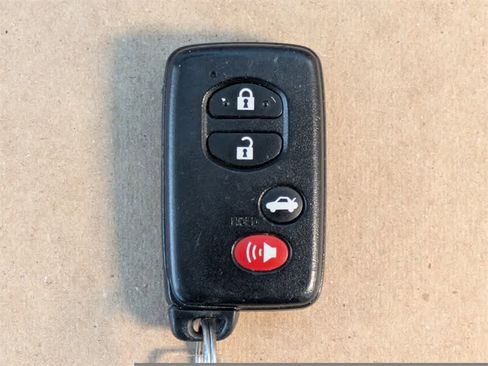 Used 2014 Subaru Crosstrek Touring w/ Popular Package #2 image 32