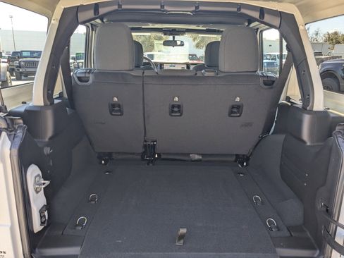 New 2026 Jeep Wrangler Unlimited Sport image 12