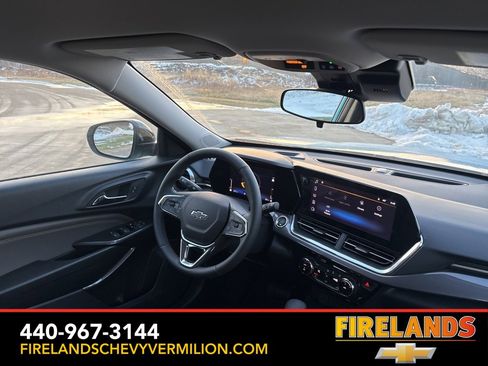 New 2025 Chevrolet Trax ACTIV w/ Driver Confidence Package image 29