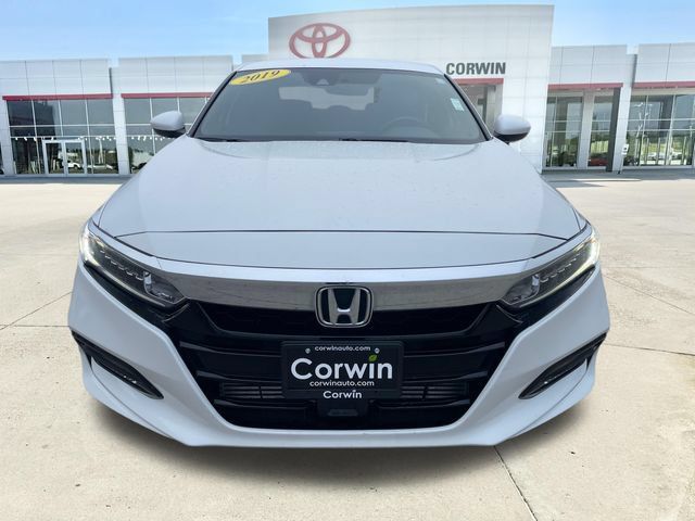 Used 2019 Honda Accord Sport image 8