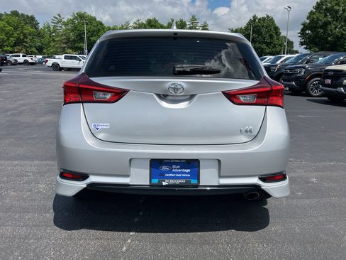 Used 2017 Toyota Corolla iM FWD image 5