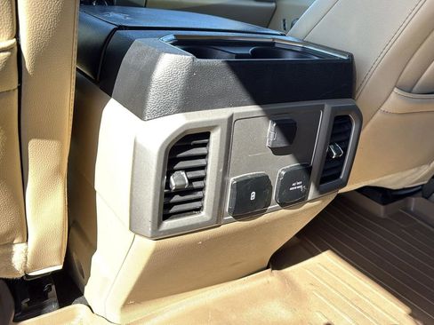 Used 2021 Ford F450 Lariat w/ Lariat Ultimate Package image 28