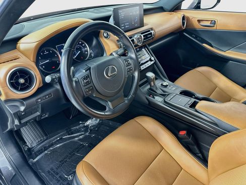 Used 2022 Lexus IS 300 w/ Accessory Package image 9