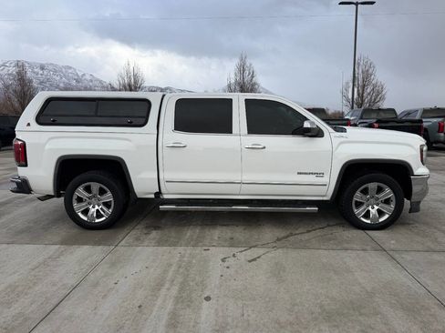 Used 2018 GMC Sierra 1500 SLT image 2