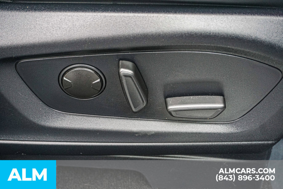 Used 2025 Ford Explorer ST-Line AWD/4WD image 57