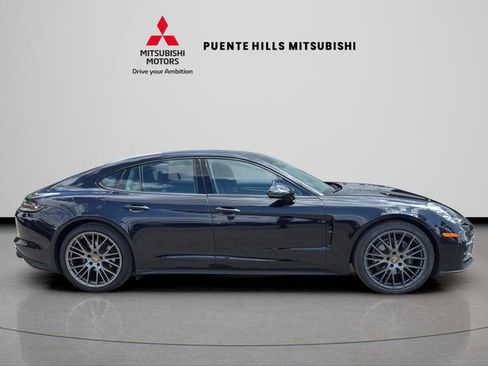 Used 2022 Porsche Panamera Platinum Edition w/ Sport Chrono Package RWD image 4