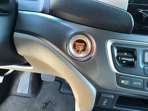 Used 2016 Honda Pilot EX-L image 17