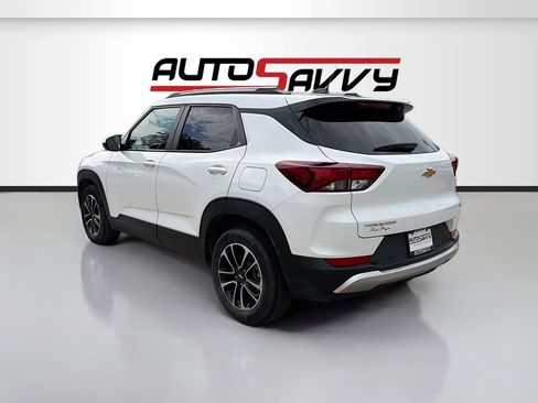 Used 2024 Chevrolet TrailBlazer LT w/ Convenience Package image 5