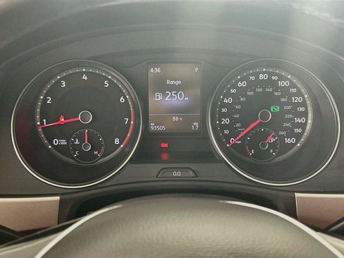 Used 2018 Volkswagen Atlas SE AWD/4WD image 13