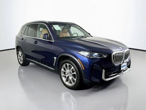 Used 2025 BMW X5 xDrive40i w/ Parking Assistance Package AWD/4WD image 8