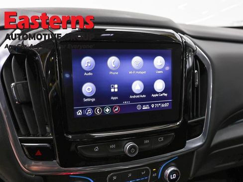 Used 2021 Chevrolet Traverse LT AWD/4WD image 19