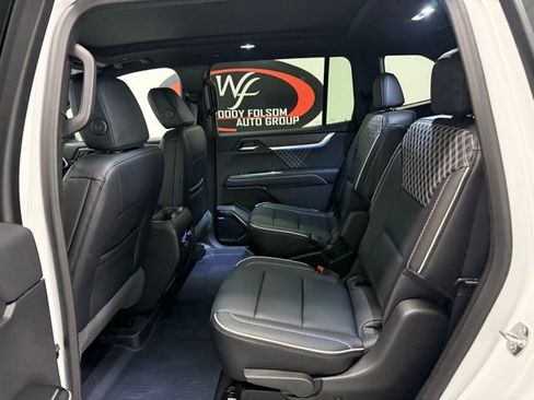 New 2026 GMC Acadia Denali w/ Super Cruise Package image 17