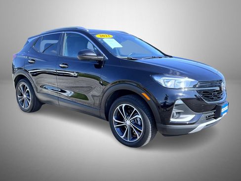 Used 2023 Buick Encore GX Select w/ Safety Package II AWD/4WD image 3