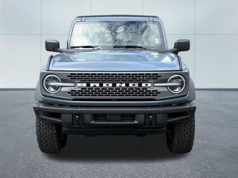 Used 2025 Ford Bronco Badlands AWD/4WD image 5