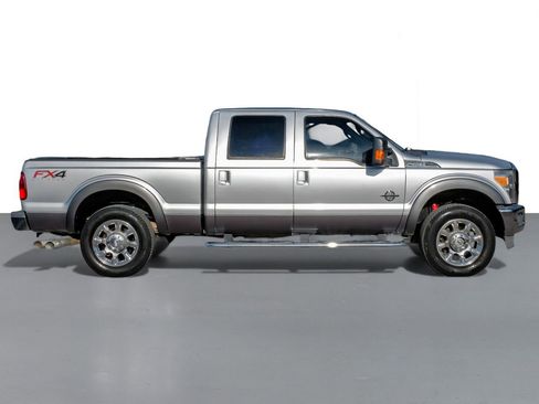 Used 2012 Ford F250 Lariat w/ Lariat Ultimate Pkg image 5