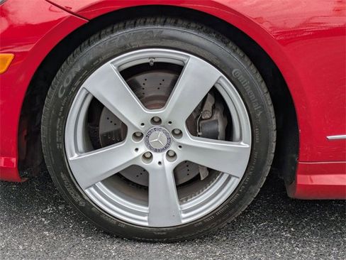 Used 2011 Mercedes-Benz E 550 Cabriolet image 30