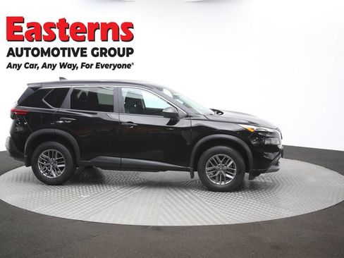 Used 2023 Nissan Rogue S AWD/4WD image 41
