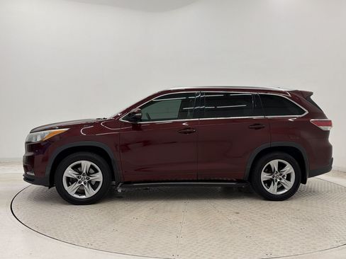 Used 2016 Toyota Highlander Limited AWD/4WD image 2