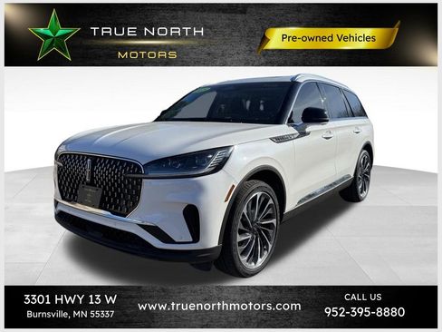 Used 2025 Lincoln Aviator Reserve w/ Equipment Group 201A AWD/4WD image 1