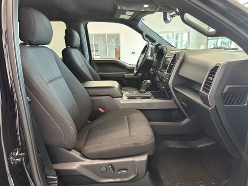 Used 2019 Ford F150 XLT w/ Equipment Group 302A Luxury AWD/4WD image 15