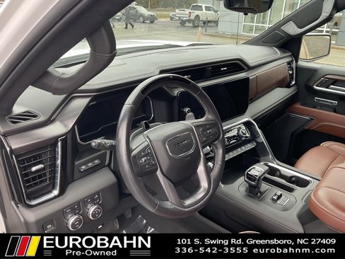 Used 2023 GMC Sierra 1500 Denali Ultimate image 7