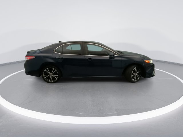 Used 2019 Toyota Camry SE FWD image 7