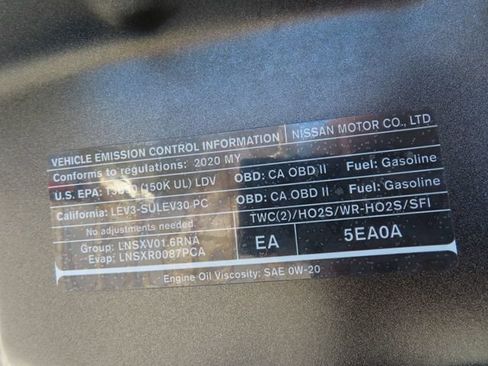 Used 2020 Nissan Kicks S image 40