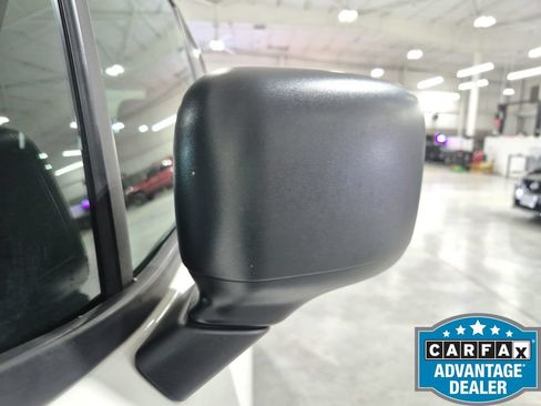Used 2023 Jeep Renegade Latitude AWD/4WD image 17
