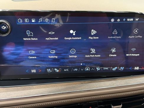 Used 2026 Chevrolet Suburban High Country w/ Sun And Tow Package image 19